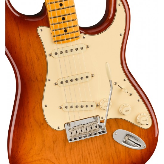 GUITARRA ELÉTRICA FENDER AM PRO II STRAT MN SSB