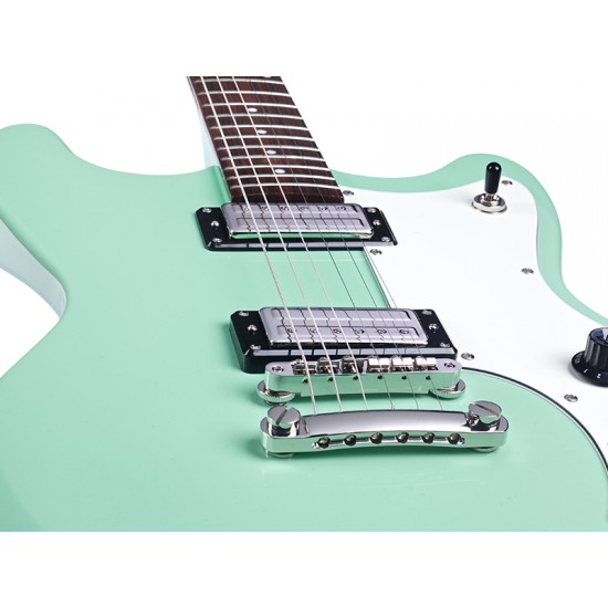 GUITARRA ELÉTRICA GUILD  JETSTAR SEAFOAM GREEN